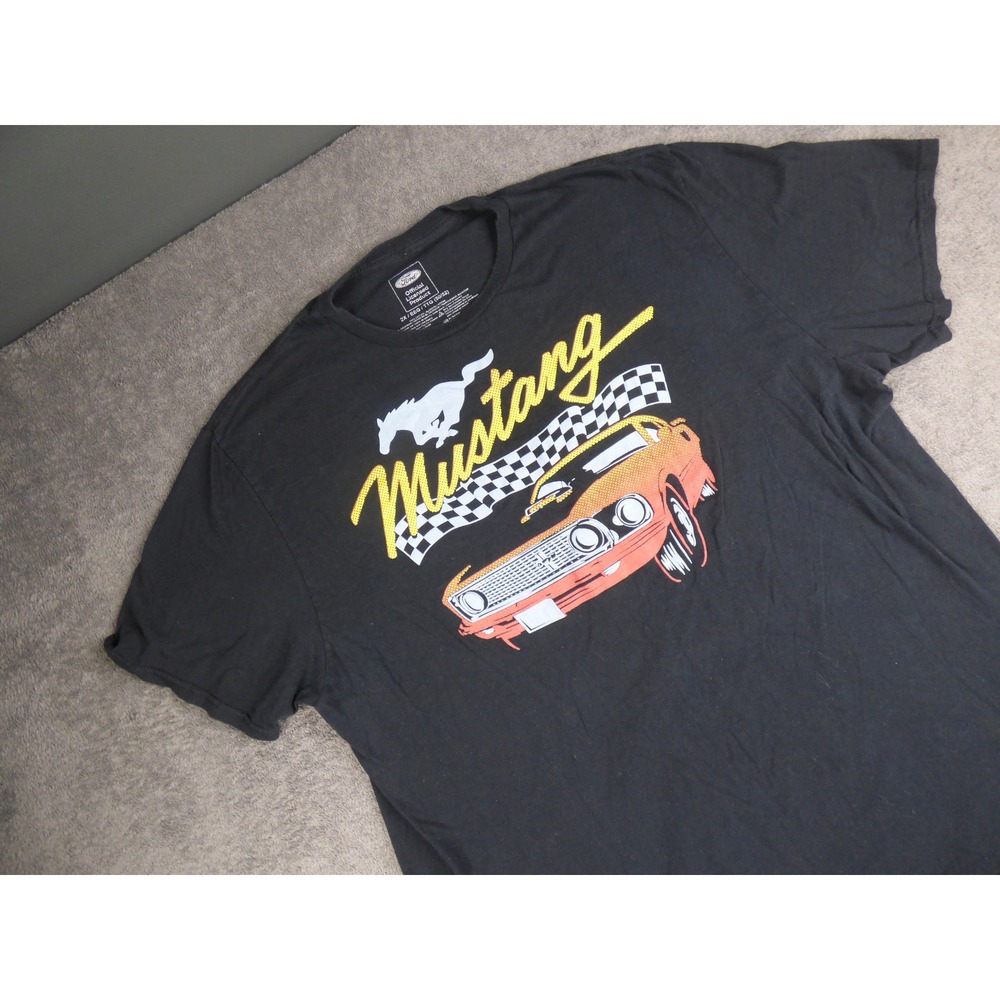 Ford Mustang Graphic T-Shirt Mens 2XL Black Short Sleeve Cotton Car Tee Logo